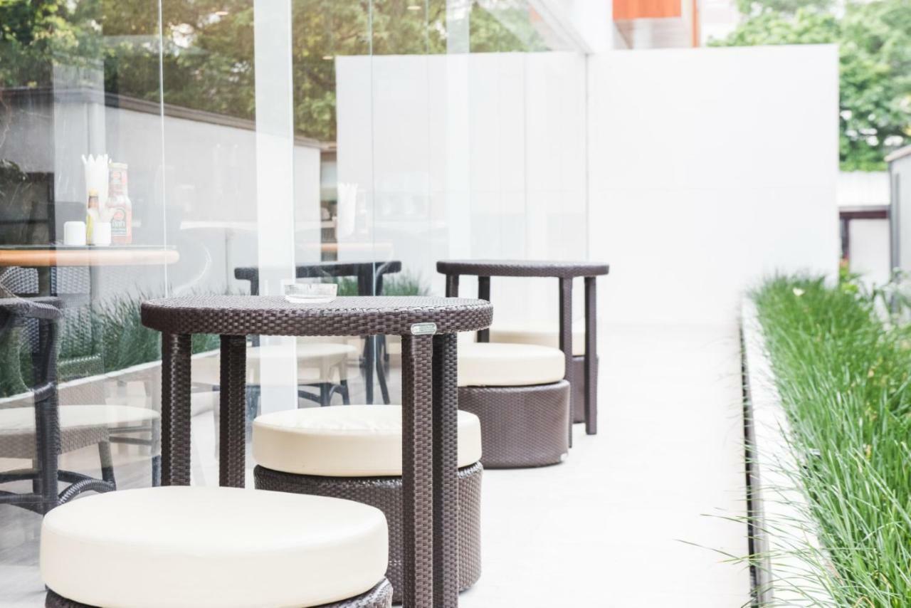 Twothree A Homely Hotel - Sha Extra Plus Bangkok Eksteriør bilde